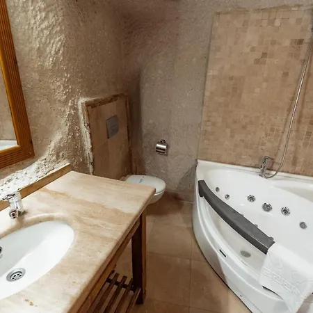 ホテル アンバー ケーブ スイーツ ギョレメ