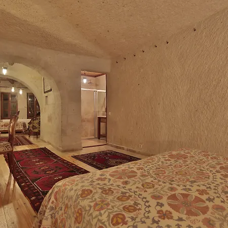 アンバー ケーブ スイーツ 3*