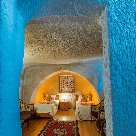 Hotel Amber Cave