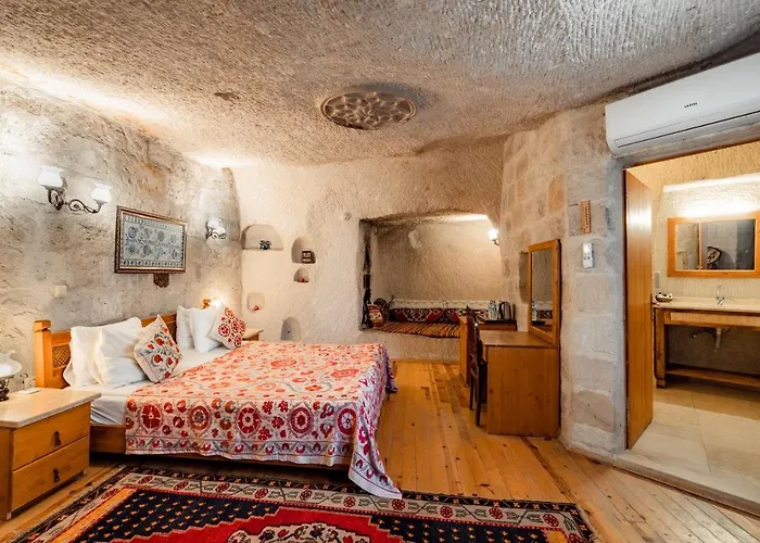 アンバー ケーブ スイーツ ギョレメ