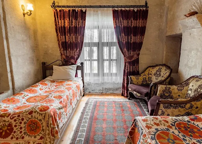 Amber Cave Szálloda 3*