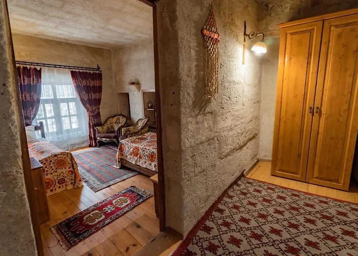 アンバー ケーブ スイーツ ギョレメ