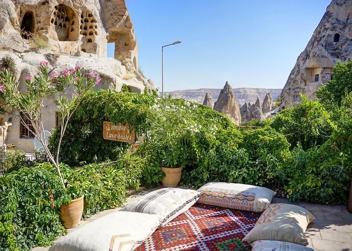 アンバー ケーブ スイーツ ホテル