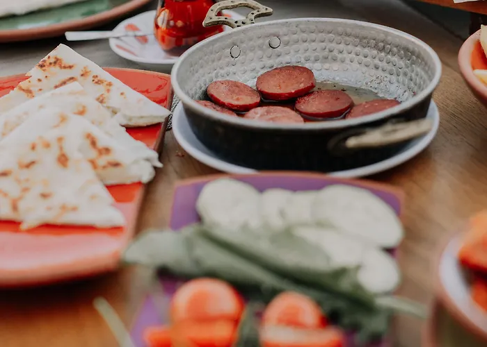 アンバー ケーブ スイーツ ホテル