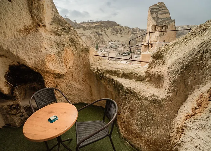 Szálloda Amber Cave 3*